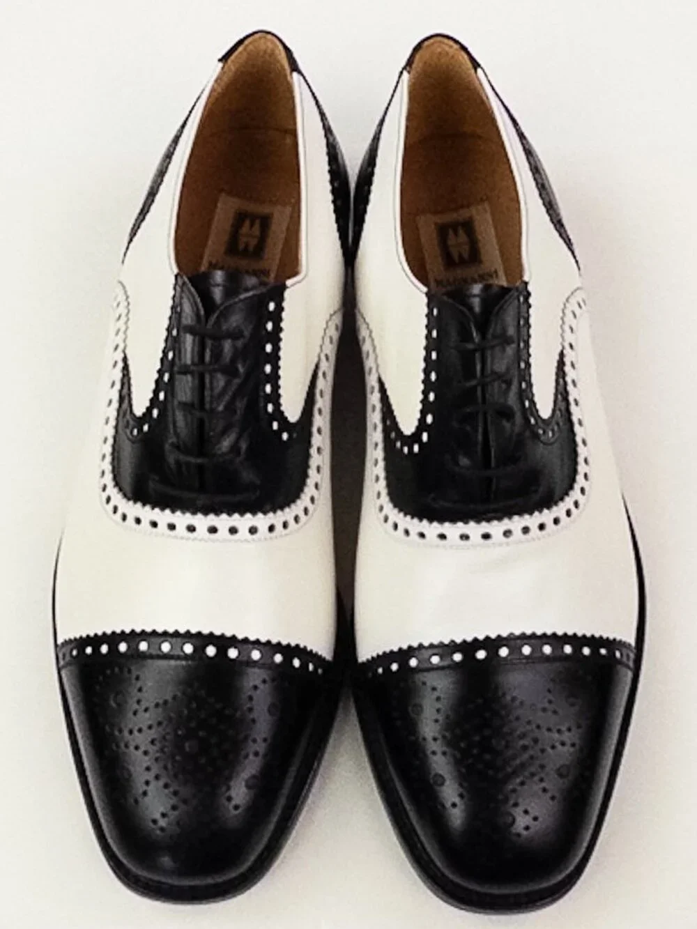Magnanni Black White Two-Tone Cap Toe Brogue Derby Shoes 9.5 Wide NWT - Picture 8 of 11